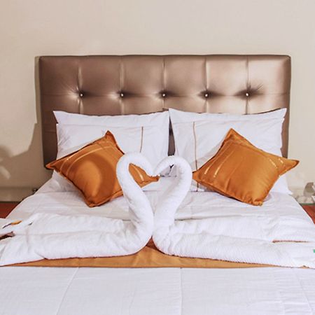 Bora Hotel Iquitos Eksteriør bilde